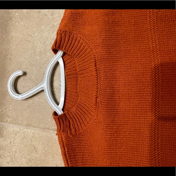Orange short wide sleeve sweater - Picture 2 of 2